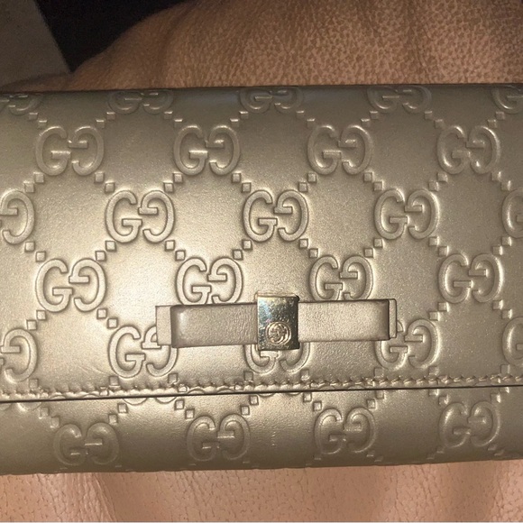 100 Authenic light matte gold Guccima wallet - Picture 1 of 9